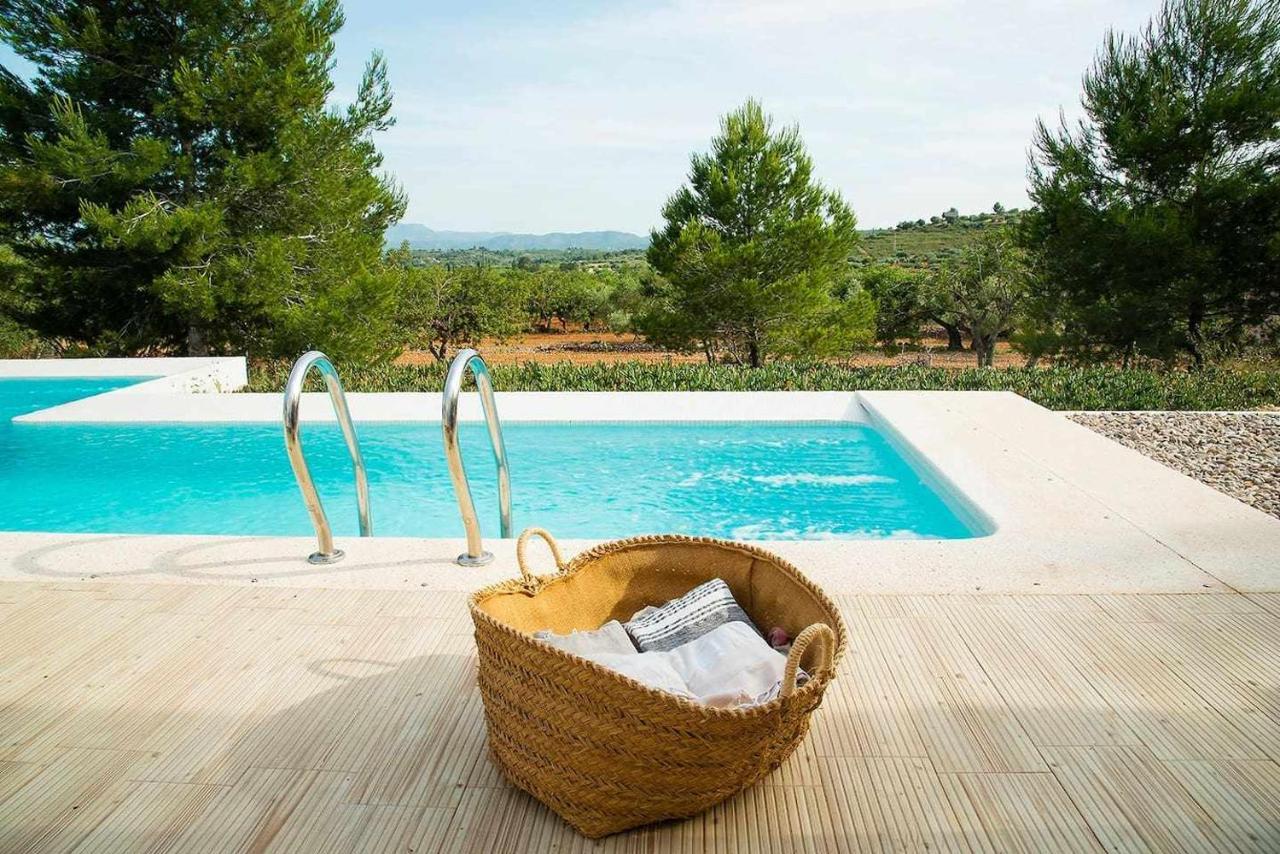 B&B Masia Aitona Vall dʼAlba 外观 照片
