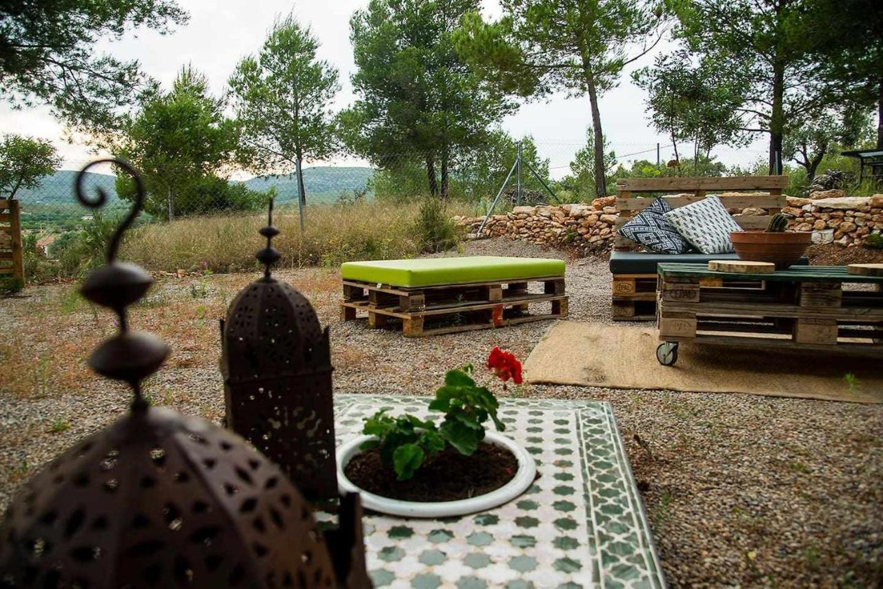 B&B Masia Aitona Vall dʼAlba 外观 照片